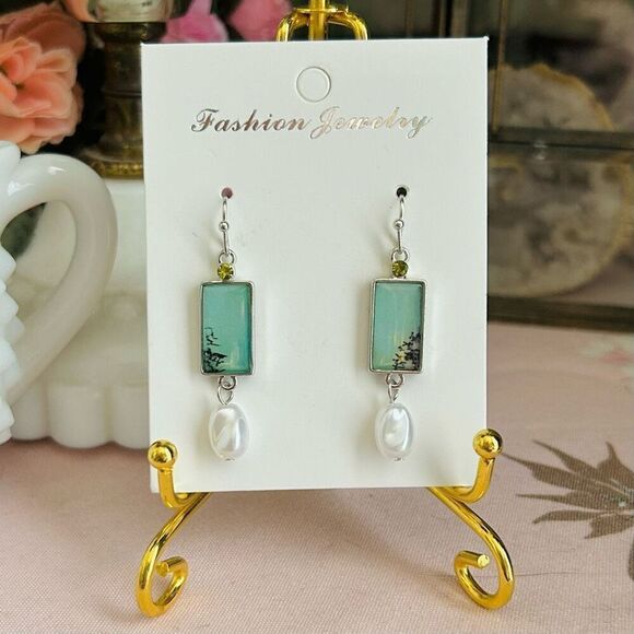 Regency Era Bridgerton Look Gold Silver Dangle Earrings - Picture 3 of 6